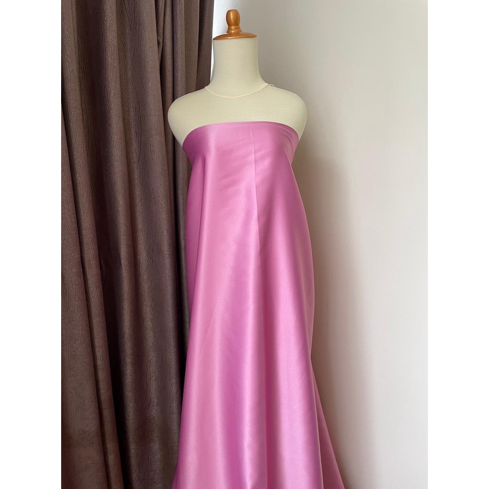 Bahan Kain Satin Velvet Premium Bisa untuk Bridesmaids Meteran Warna Raspberry