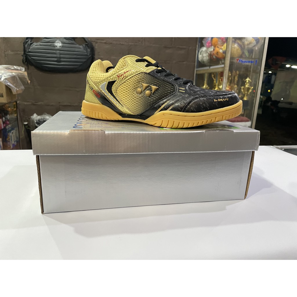 Yonex Legend King 68 Sepatu Badminton Yonex Original