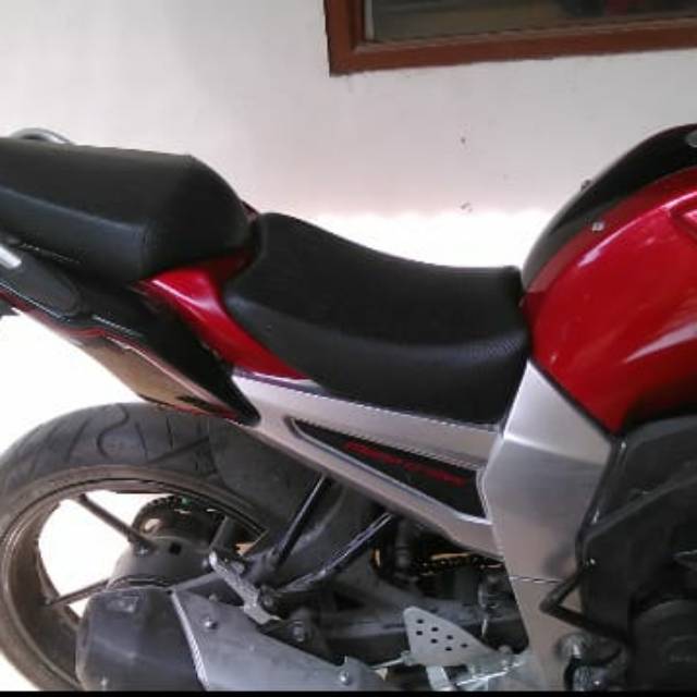 Splitsetter atau Jok Pisah Byson Carbu