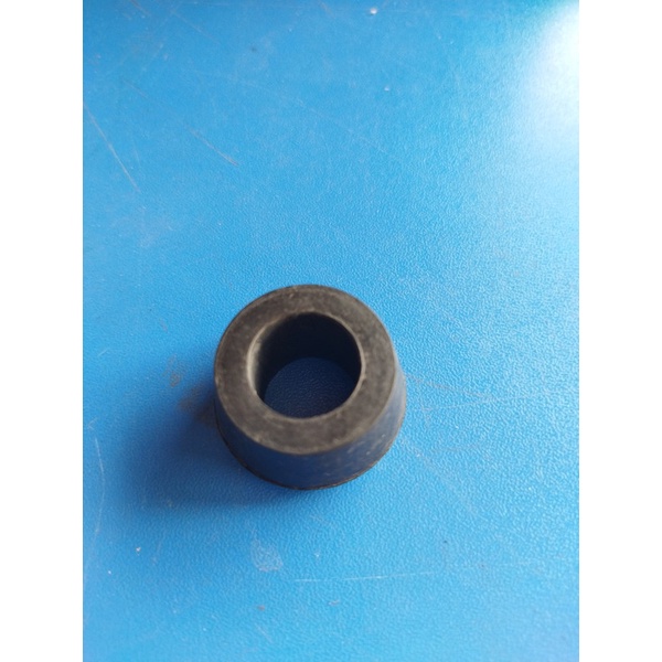 Karet Shockbreaker Belakang Mitsubishi T120SS L300 Suzuki Futura AM