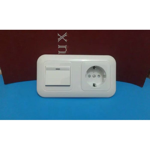 Saklar Engkel Wide Lampu Indikator Panasonic + Stop Kontak Panasonic