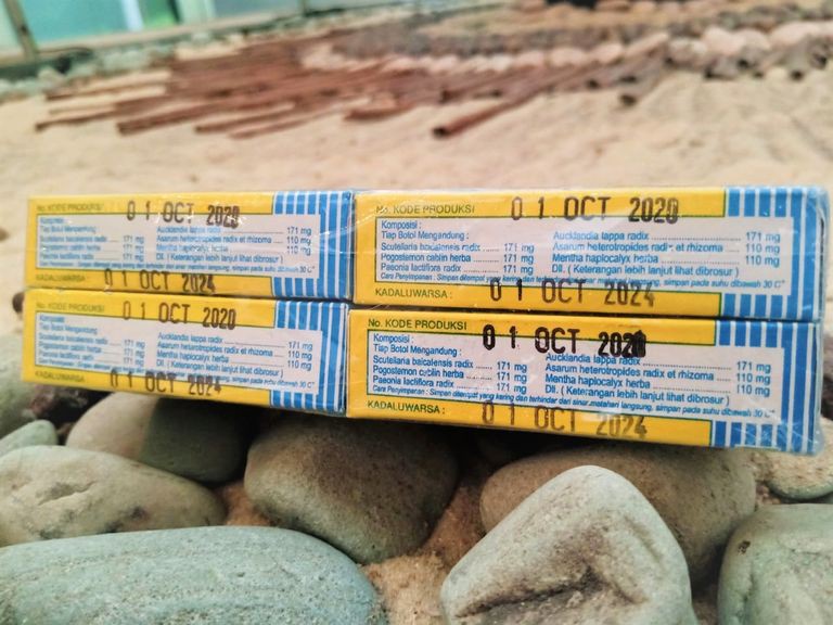 KIOE KIET BAN ENG SAN Puyer Kupu Mekarsari (ECERAN) ecfb