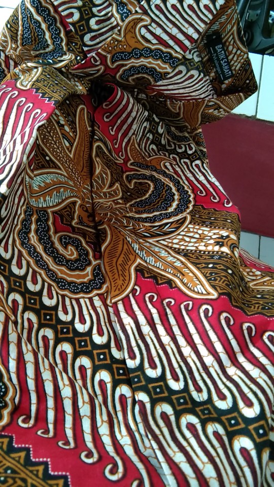 Set Batik Couple Roro Maroon (kemeja, Rok, Tunik Roro Maroon)