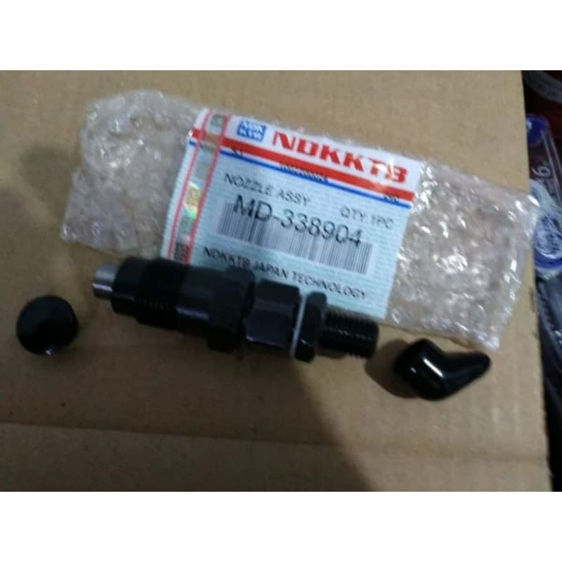 nozzle injektor mitsubishi L300 diesel md-338904