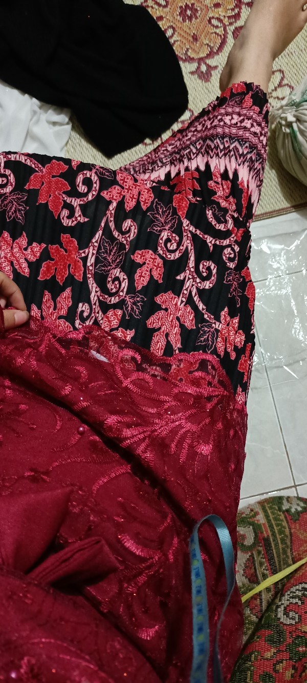 Real Pict! Kemeja Pria Batik Katun Silk Prada Motif Mengkilat Best Seller (14 Motif) Pasti