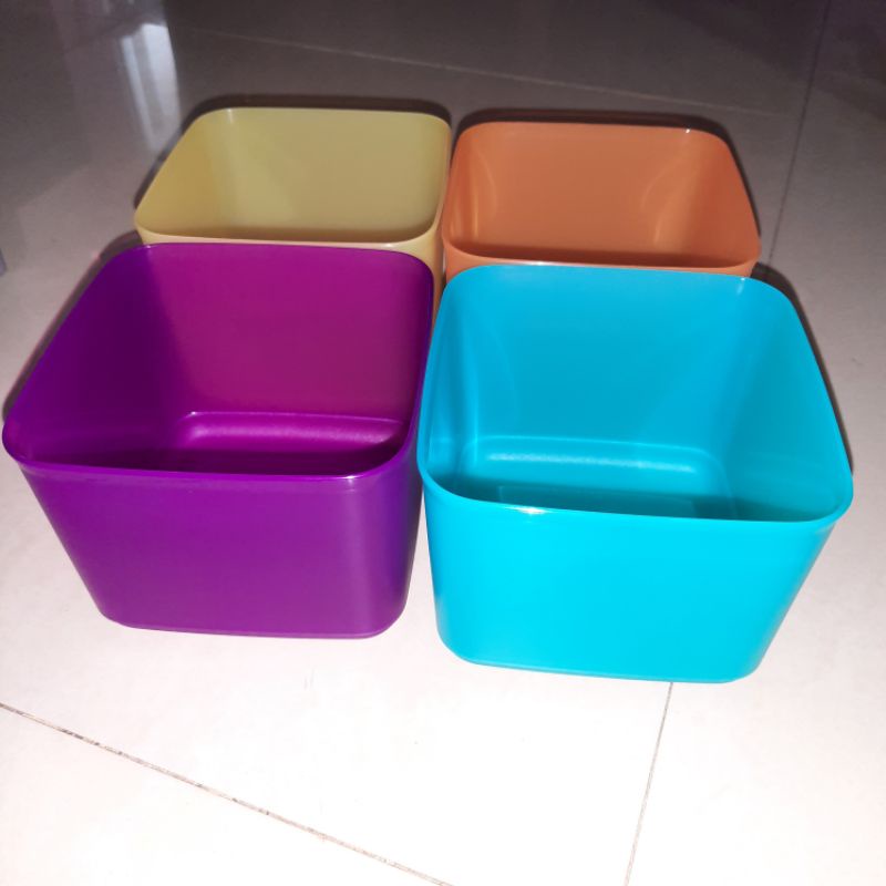 medium summer tanpa tutup 1 L tupperware