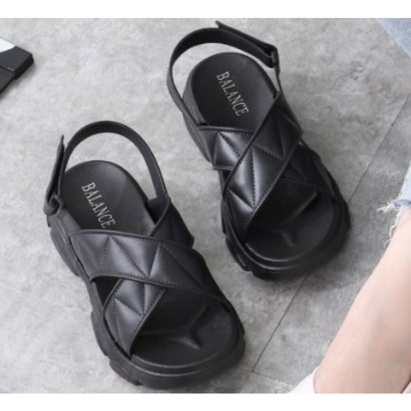 Sandal Gladiator Silang MELDA/Sandal Wanita Tinggi 3 Cm