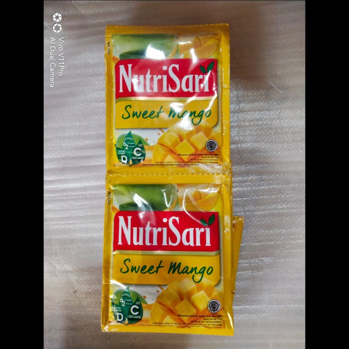 

Nutrisari Sachet Rasa Sweet Manggo 1 Renceng isi 10 Sachet