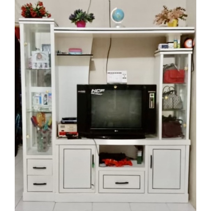 partisi tv minimalis jati