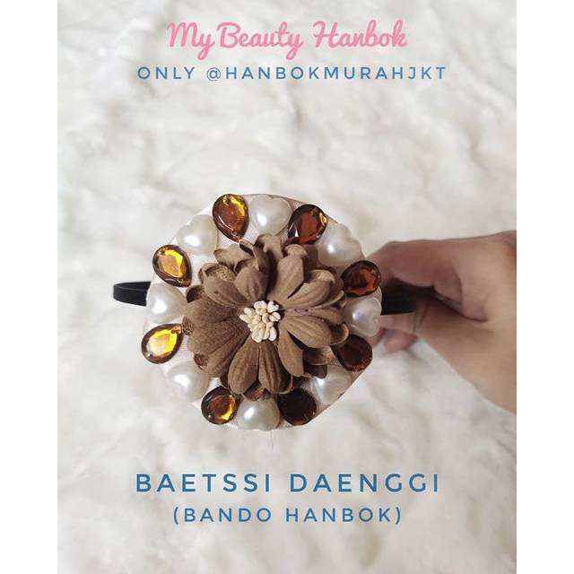 Bando Hanbok ( Baetssi Daenggi)