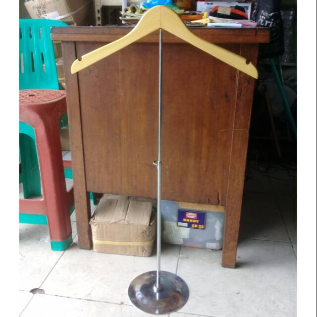 Stending Hanger Kayu Tinggi 65cm