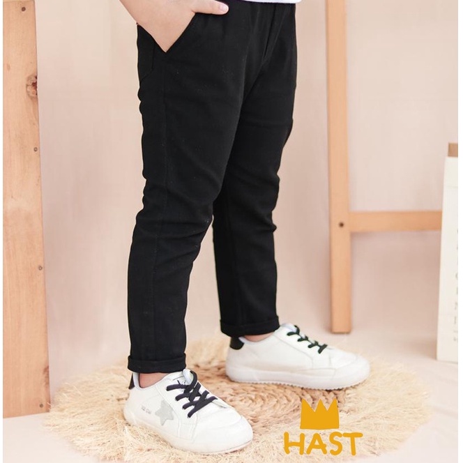 Celana Chino Anak Panjang 6 Warna/Bawahan Anak Terlaris 1-9 Tahun/Celana Anak Bisa COD/ HASTSTORE-HITAM PJG