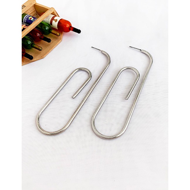 LRC Anting Tusuk Fashion Golden Alloy Paper Clip Stud Earrings D84458