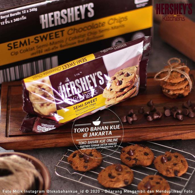 

HERSHEY SEMI SWEET CHOCOLATE CHIPS 340GR HERSHEY'S KITCHEN BAKING CHIP