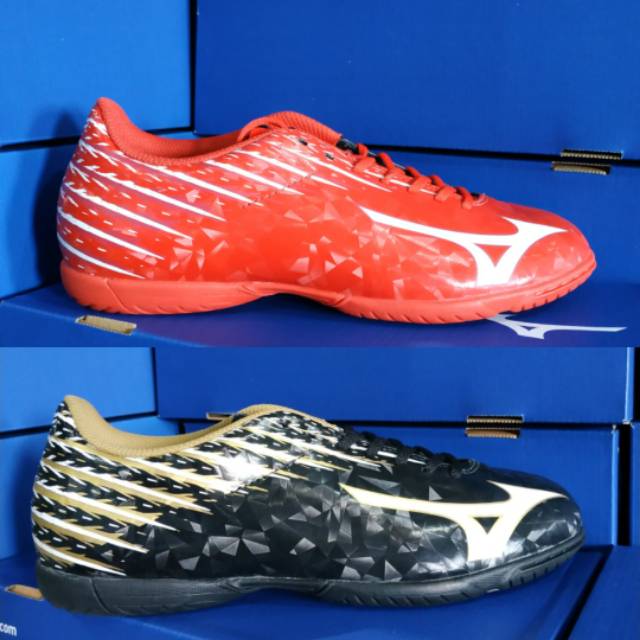 Sepatu futsal  Mizuno Basara 104 bonus kaos  futsal  