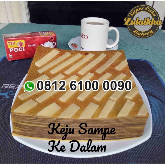 

LAPIS LEGIT KEJU SUPER (FULL WISMAN) 20X20 CM