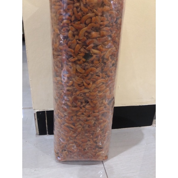 

1kg makaroni mini cikruh pedas daun jeruk