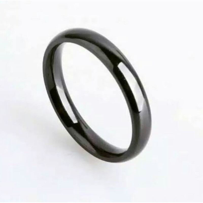 Cincin Titanium Polos Hitam Kecil