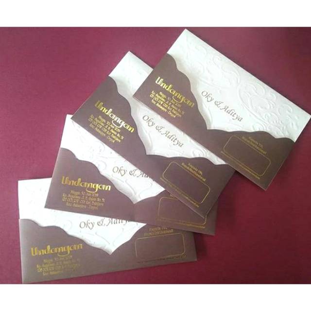 Undangan pernikahan (harga untuk 500 pcs)