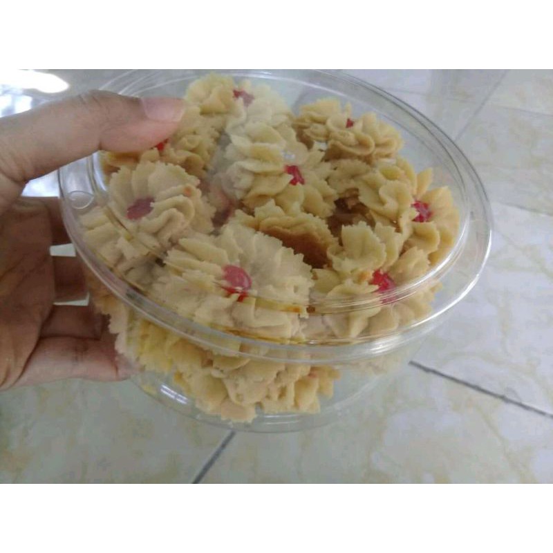 

Kue Semprit susu