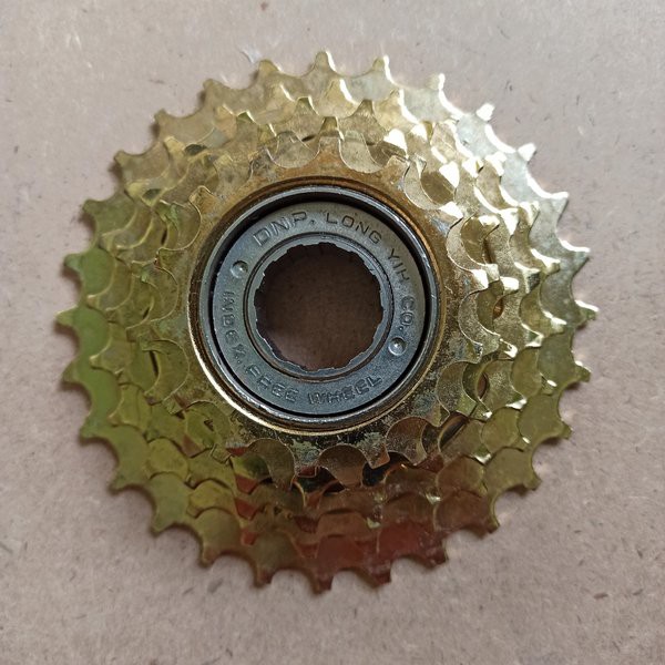 sprocket dnp Taiwan 6 speed freewheel gir belakang sepeda ulir drat