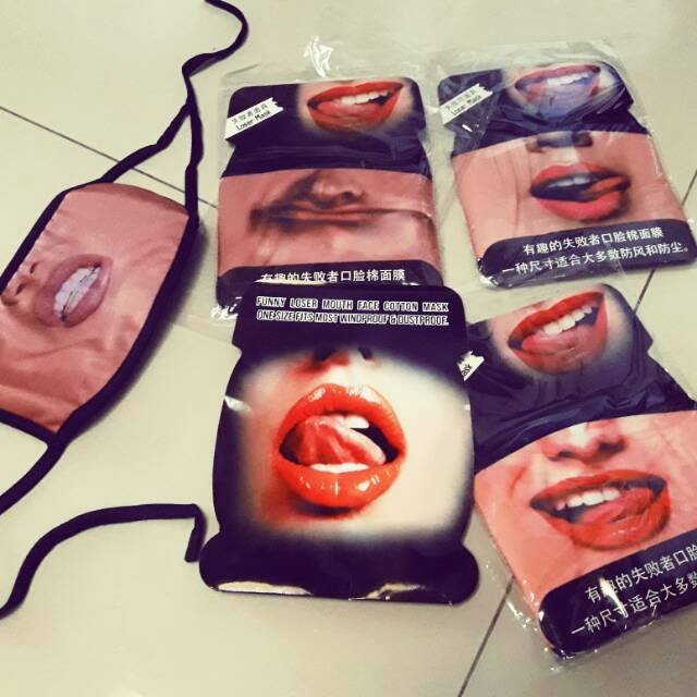 Loser mask import masker bentuk expresi bibir