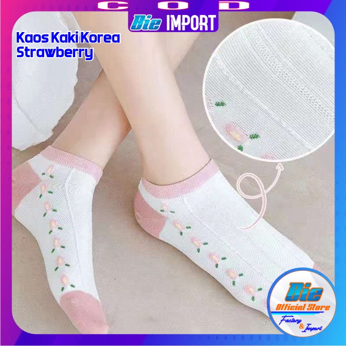 Kaos Kaki Korea Motif Strawberry Impor Korean Style Best Seller