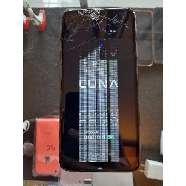 Luna x pro G5 lcd pecah
