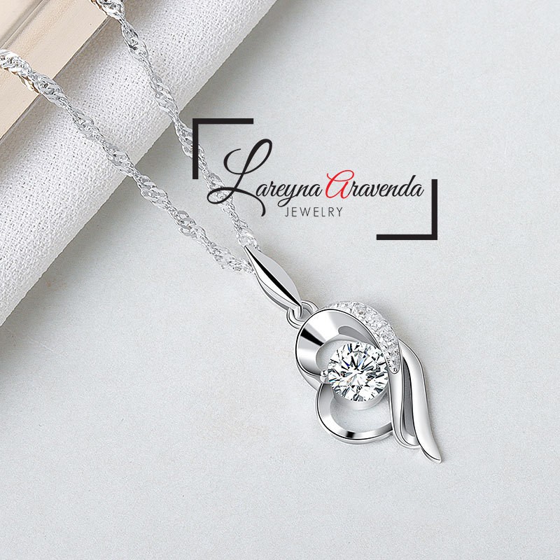 Kalung Wanita Titanium Liontin Motif Love Unik Kristal Crystal KL033