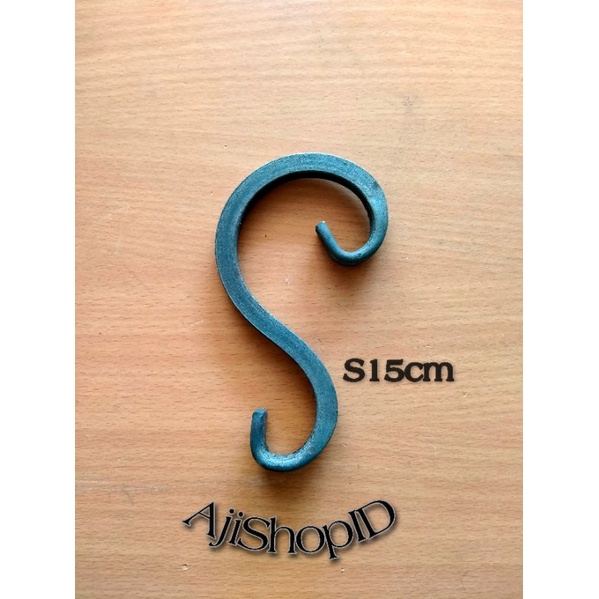 ornamen pagar besi tempa nako leter S 15cm
