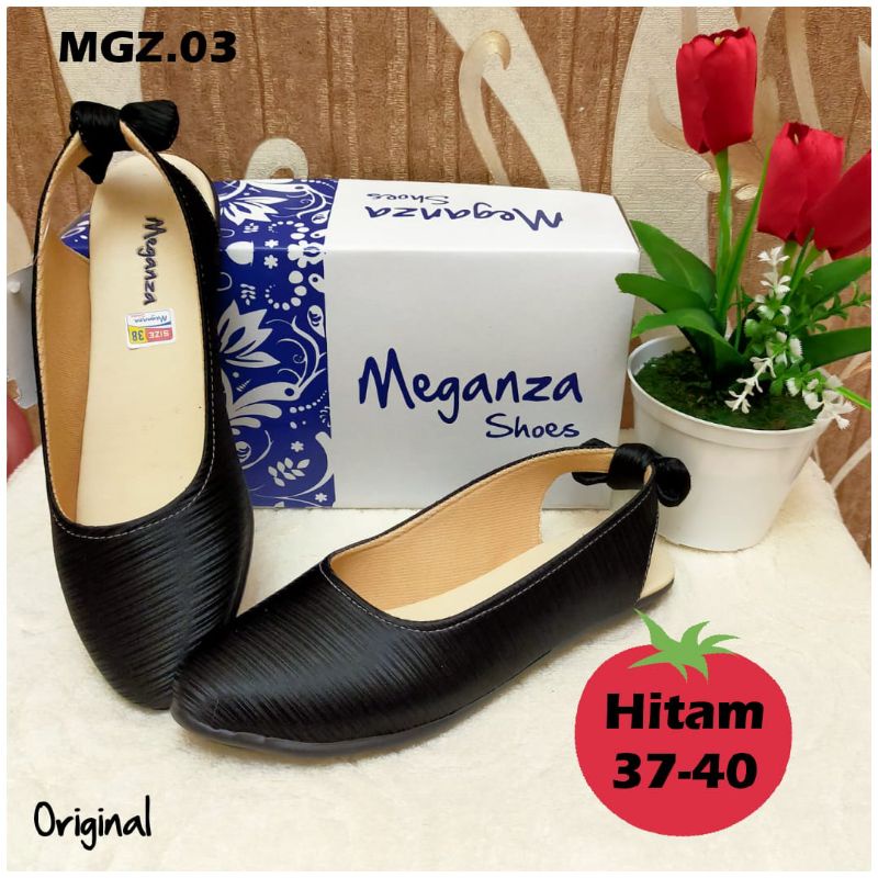 flat shoes by meganza