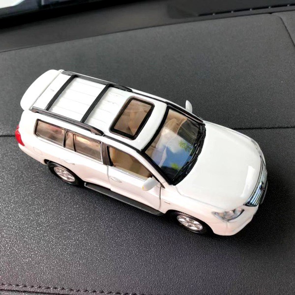 LEXUS RX570 Parfume Pewangi Pengharum Mobil Parfum Pajangan Miniatur Diecast Mobil