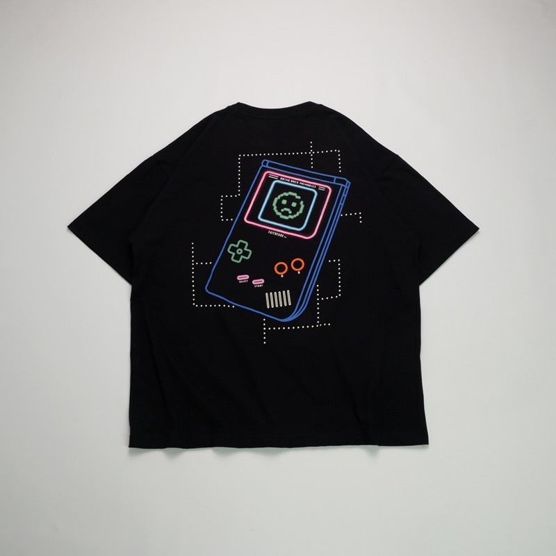 FAITH FADE CHILDHOOD MEMORIES - Gameboy Oversized Tee