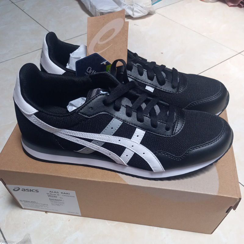 sepatu pria ASICS TIGER RUNNER ORIGINAL