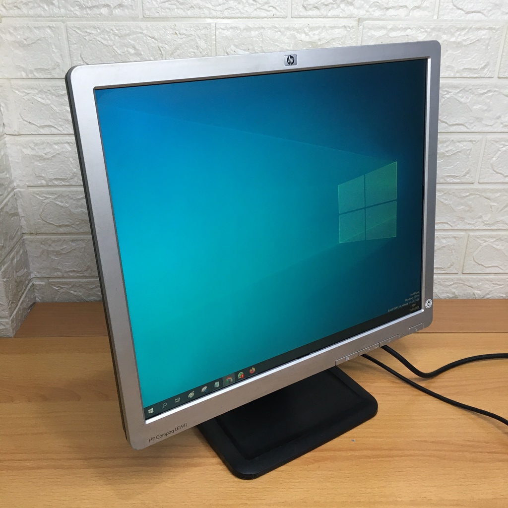 Layar Monitor Komputer 19 Inch Kotak Gambar Normal-2