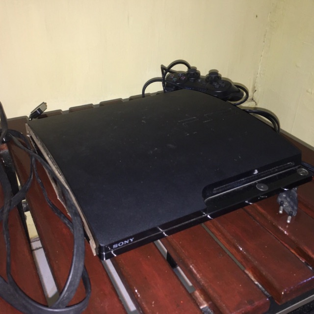 JUAL CEPAT PS3 SECOND 320GB