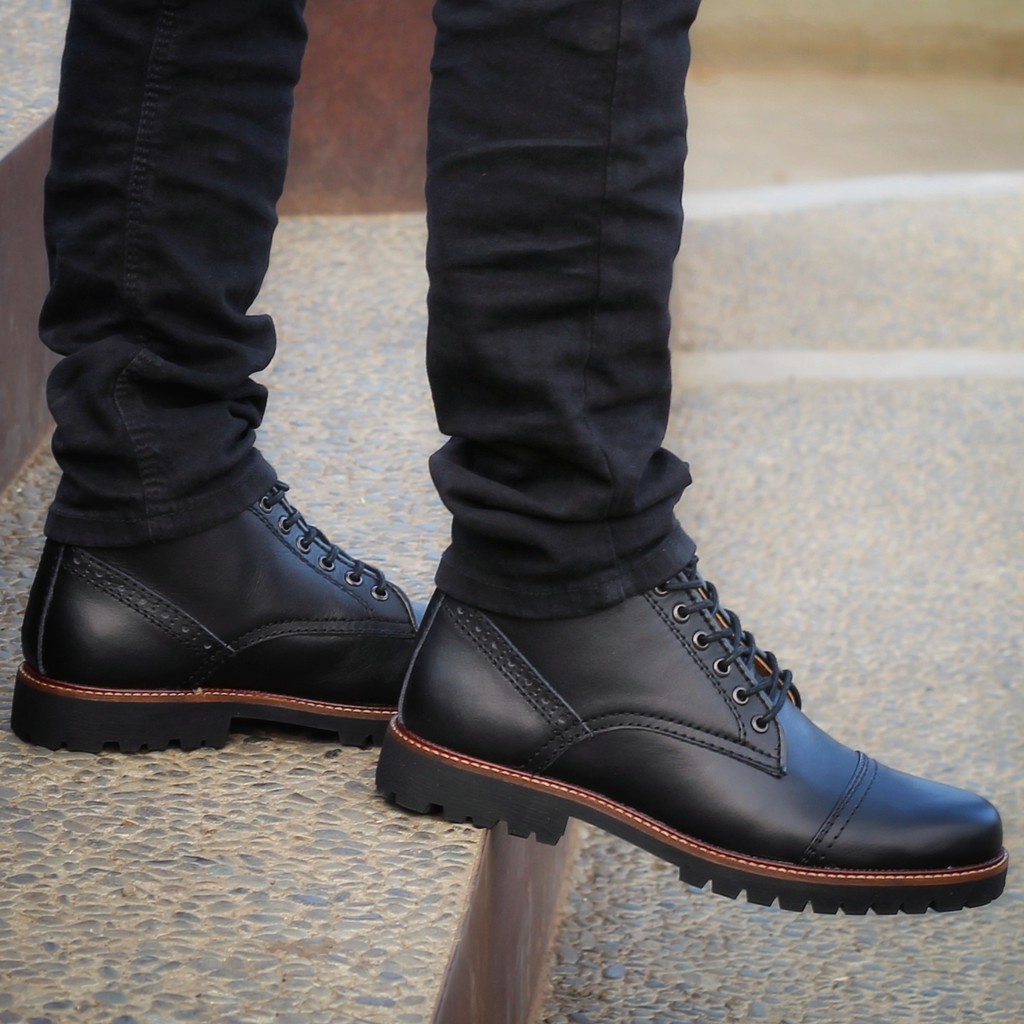 Acoustic Black | Sepatu Kulit Asli Safety Boot Vintage Klasik Besi Original Footwear | FORIND x Reyl