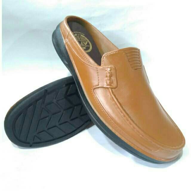 (COD) Sepatu Sandal Karet Formal Pria Kerja dan Santai Merk ATT 550
