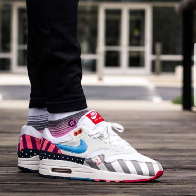 

N ' I K * E Air Max One x Parra