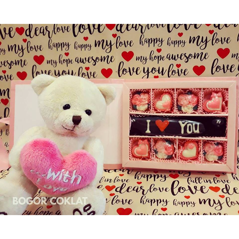 

Hadiah Anniversary Ulang Tahun Love