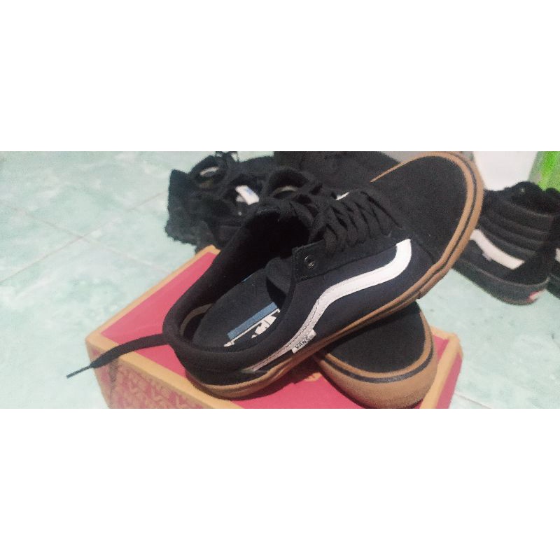 Vans Old Skool Pro Black Gum List White
