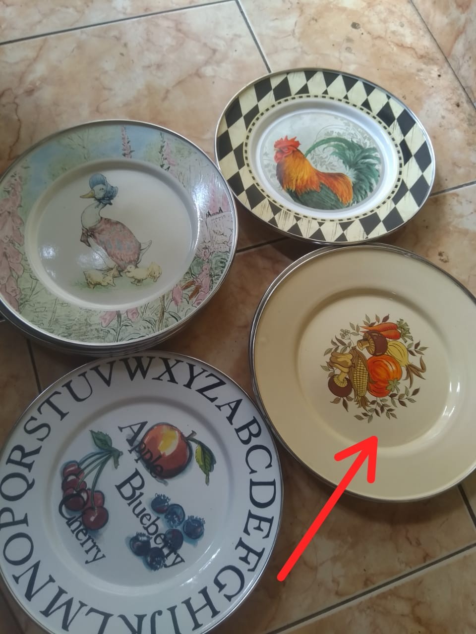 Piring Enamel 22cm Motif