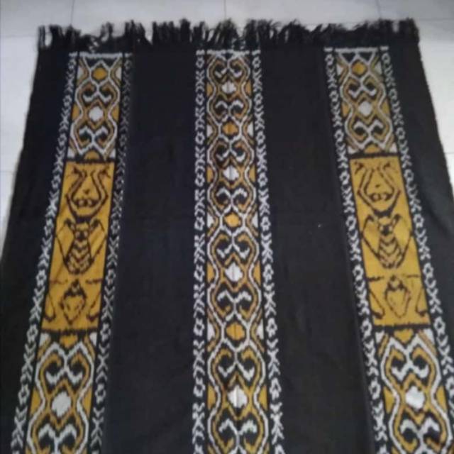 Kain Tenun Motif Asmat