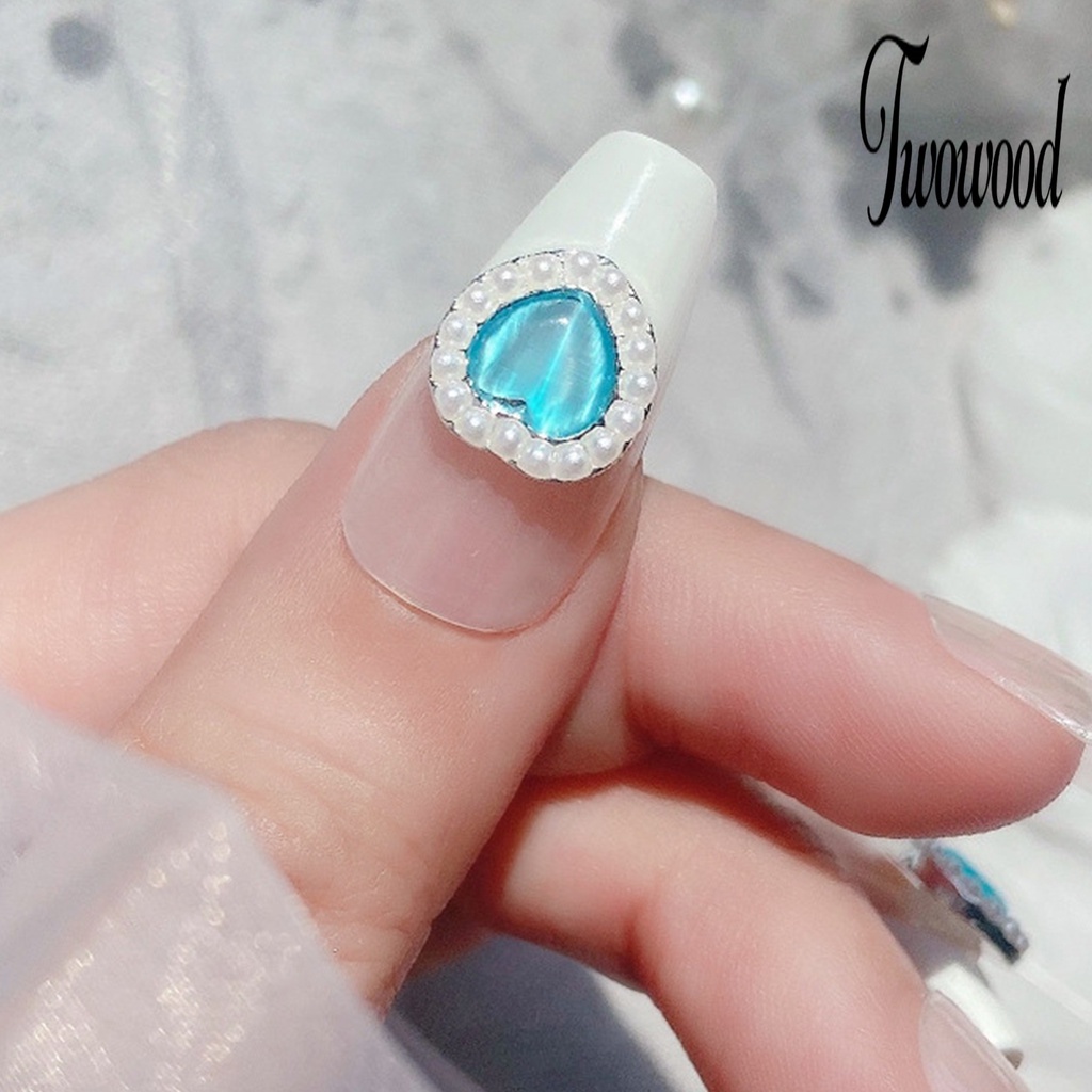 3 Pcs Ornamen Berlian Imitasi Mutiara Hati 3D Warna-Warni Bahan Alloy Untuk Dekorasi Nail Art Salon