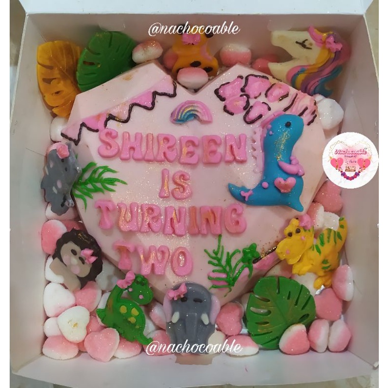 

Pinata Cake Pink animal