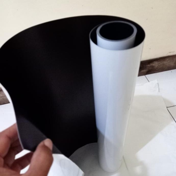 

Rubber Magnet White Board Tebal 0.7mm x 600mm x 100cm
