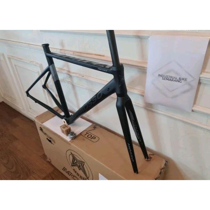 Frame Roadbike Mosso 701TCA Size 510mm Warna Hitam Gray . Rangka Sepeda Balap Road Bike roadbike 701 TCA Size Ukuran 51cm 510 mm alloy alumunium