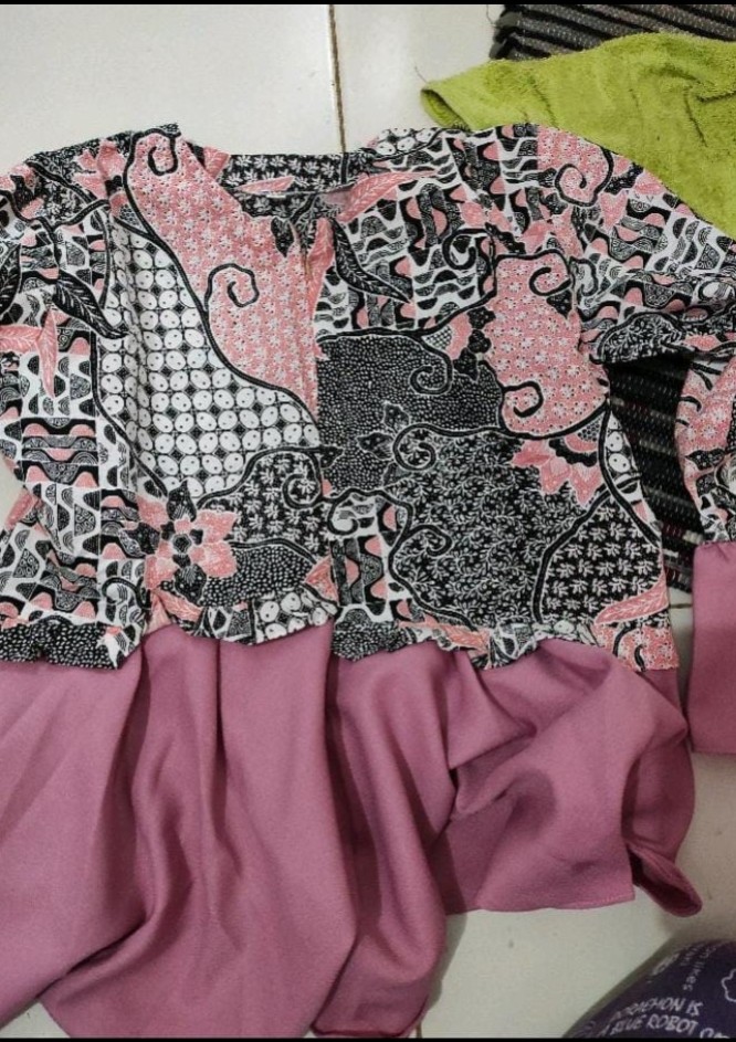 Batik Wanita Asj Sa Hrb026 Kenongo Kemeja Tosca Pendek