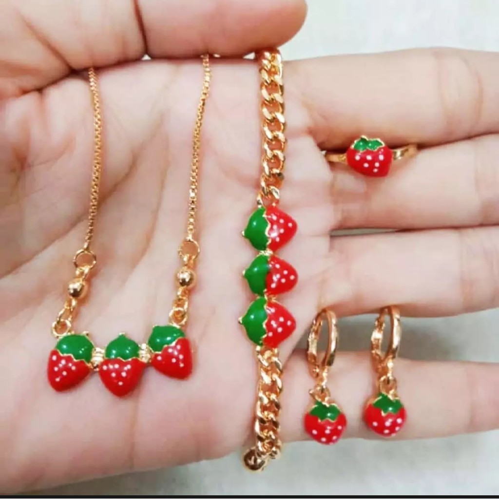 calistanauliolshop Set Anak Strawberry Gelang Rantai (COD)