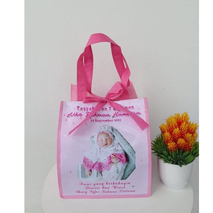 

Tas Souvenir Goodie Bag Aqiqah Custom Nama Anak